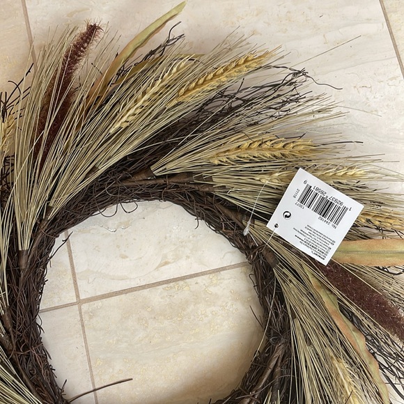 New Natural Fibers Fall Wreath (Final Price) - Picture 4 of 6